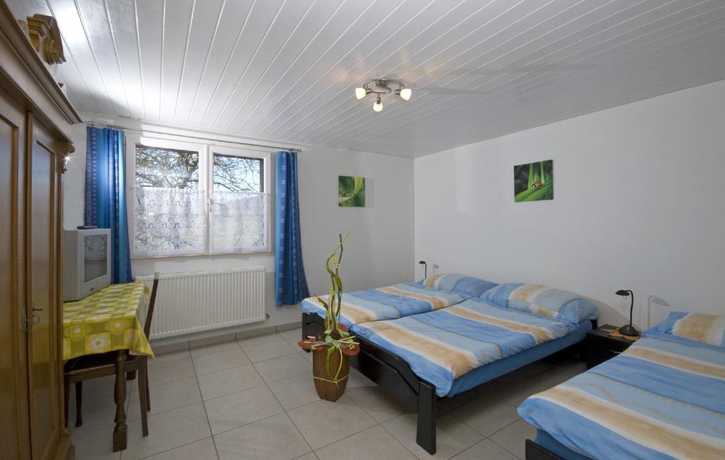 Courcelon Hotel-Gite Rural A 3 Km De Delemont المظهر الخارجي الصورة
